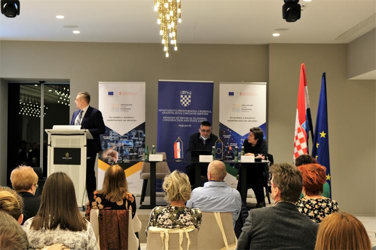 Slika /dokumenti/eRAZVOJ/Varazdin/StrucnaRadionica/2022_03_14-image-1Vz.JPG