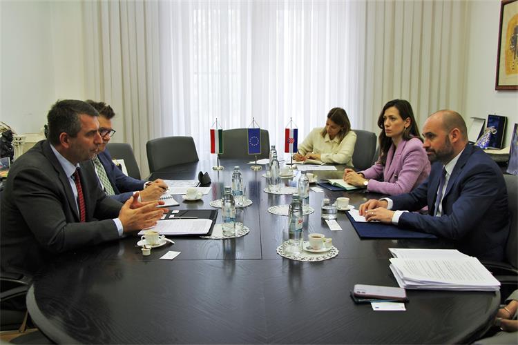 Slika /slike/Ministar/2022_5_6-image-1M.JPG