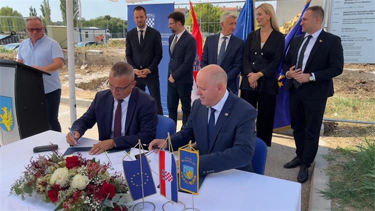 Slika /slike/Ministar/2024_08_30-image-7.jpg