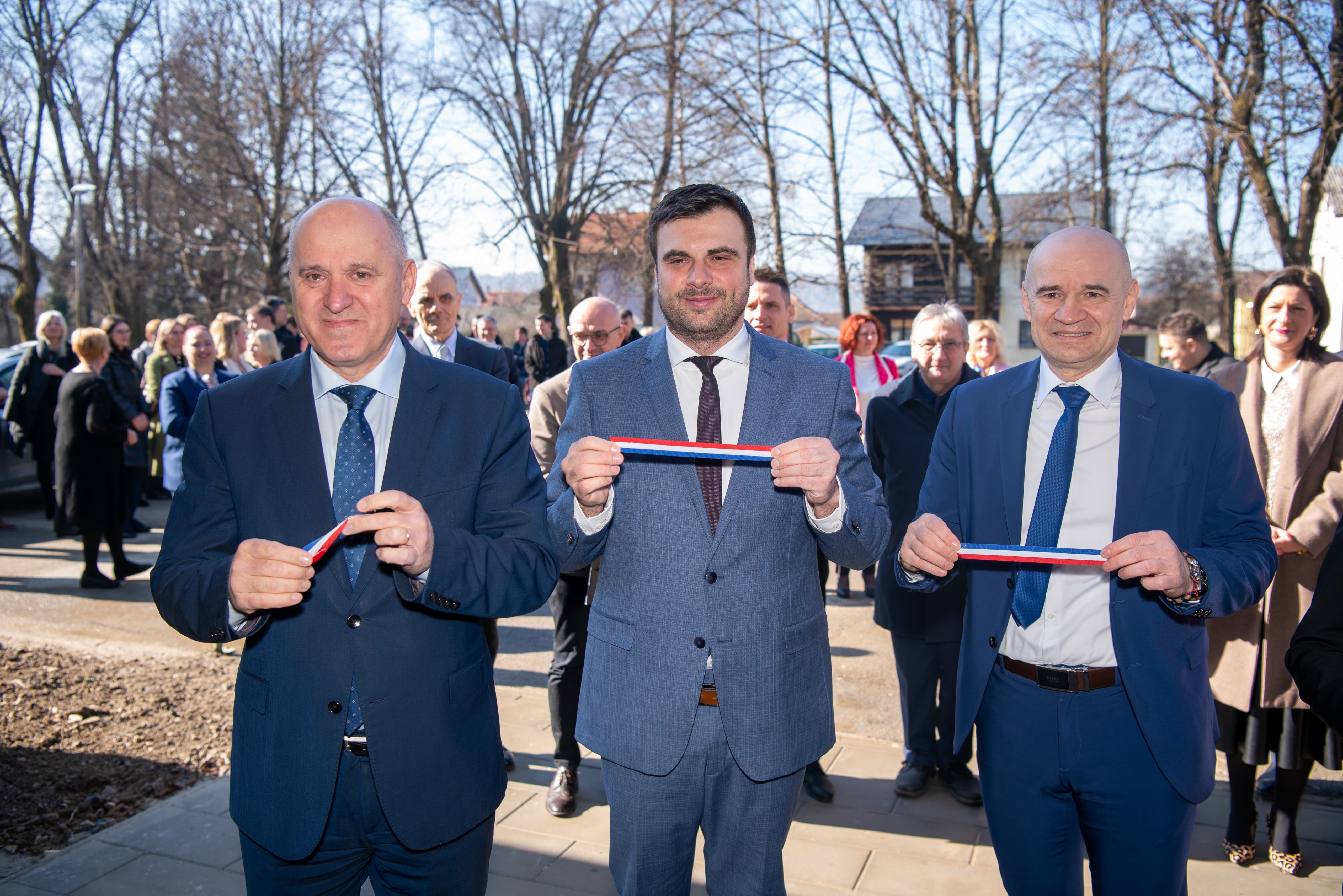 Slika /slike/Ministar/2025_03_04_image-2Petrinja.jpg