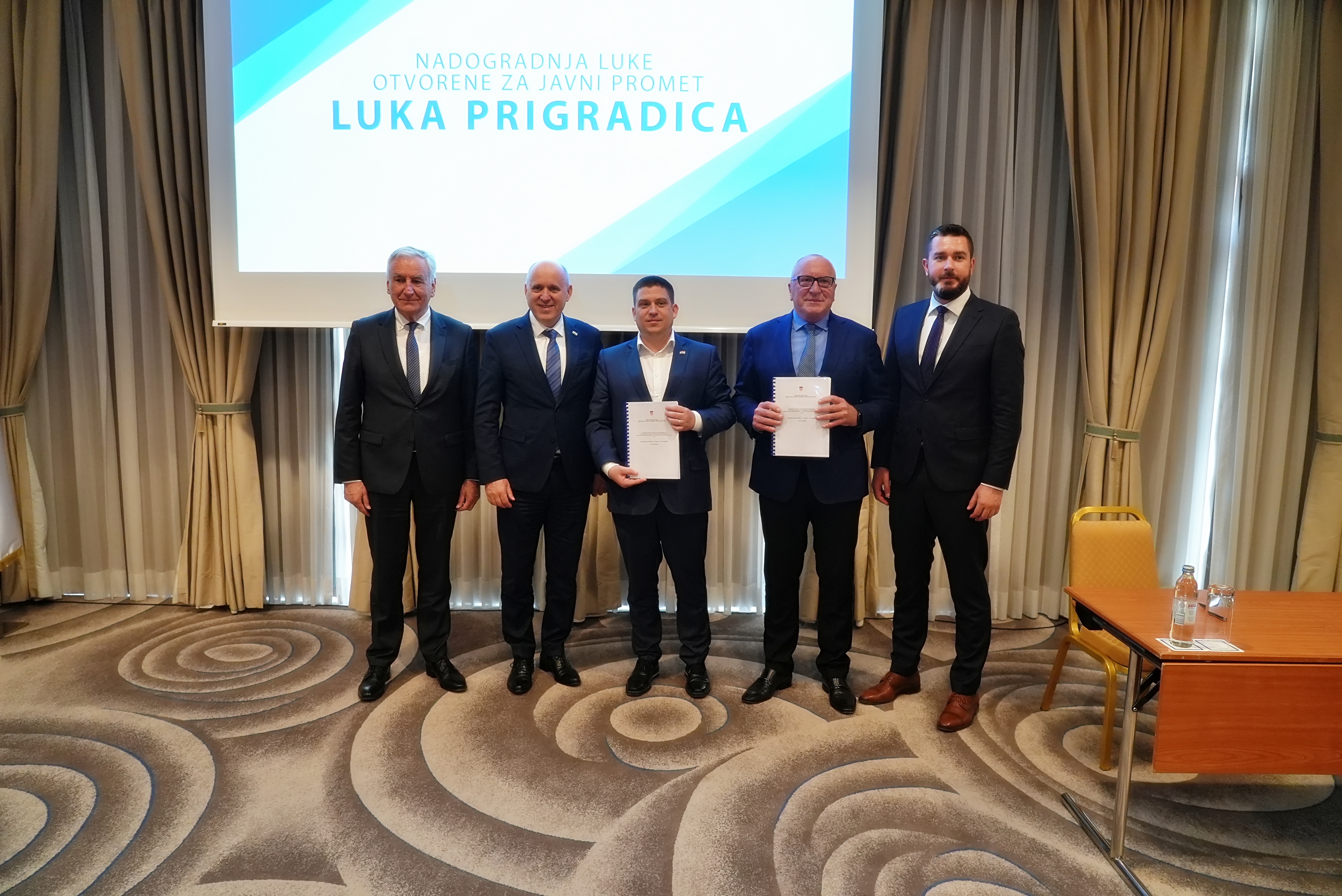 Photo /slike/Ministar/2025_04_17_image-4.JPG