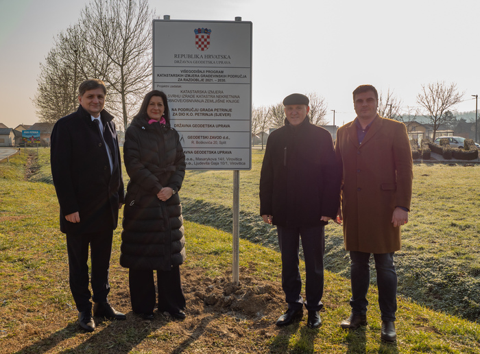 Slika /slike/Ministar/Petrinja_Komes_Sustic_Bacic_Celjak.jpg