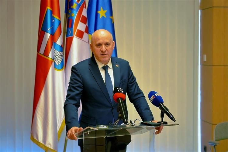 Slika /slike/Ministar/VSPVIDEO07042025VS309318.JPG