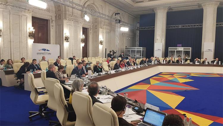 Slika /slike/Opcenito/18.6.2019.Bukurest.2.jpg