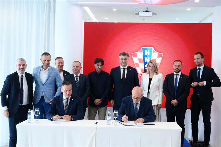 Slika /slike/Opcenito/2023_07_03.VRH_HNS.jpeg