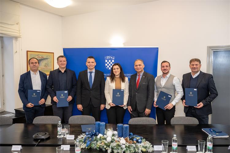 Slika /slike/Opcenito/2024_12_10-image-7.jpg