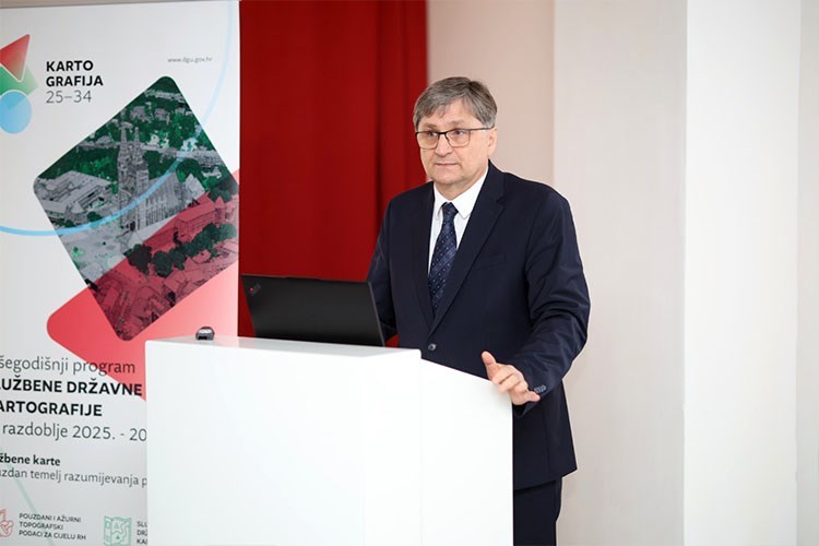 Slika /slike/Opcenito/Antonio_Šustić_1.jpg