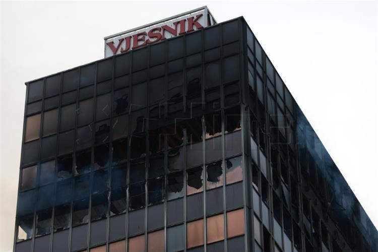 Slika /slike/Opcenito/Vjesnik-HINA.jpeg