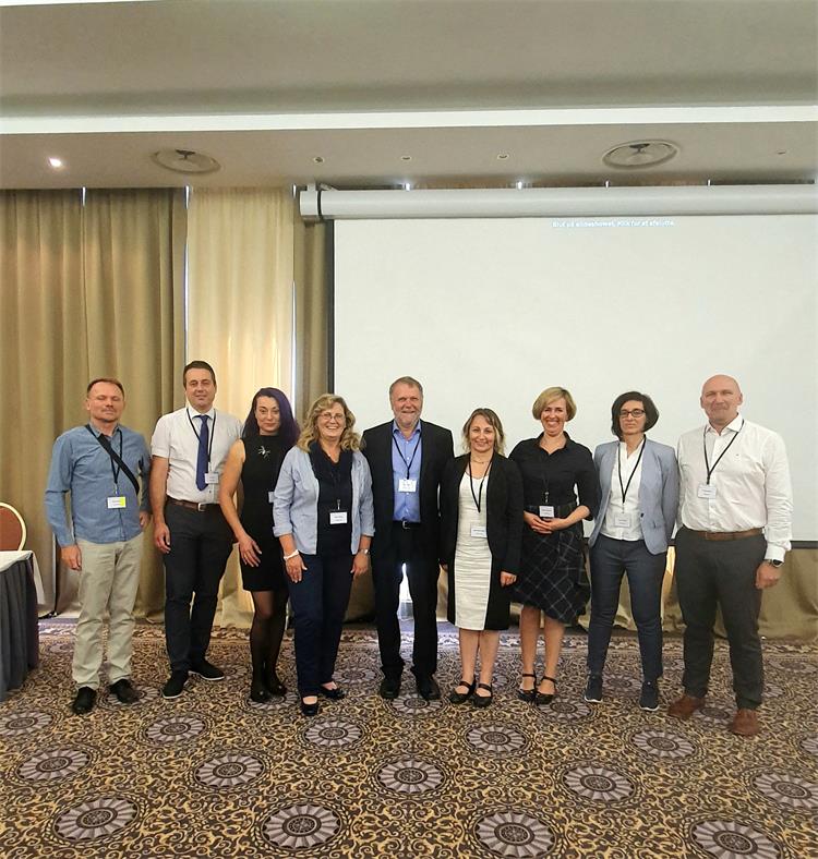 Photo /slike/Pomocnici/2019_06_04_image.3.jpg